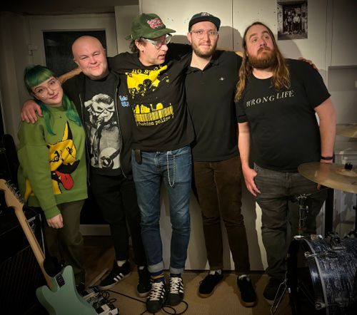 1st day: Wonk Unit (DIY Punk/ UK) + Nobelschrott (Punk/ Berlin) at Schokoladen